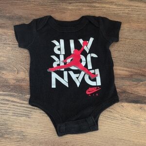 Nike Air Black and Red Jumpman Baby Onesie 6mo      -616A